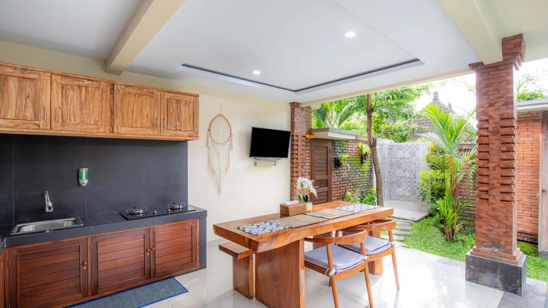 Ubud Mesari Private Pool Villa